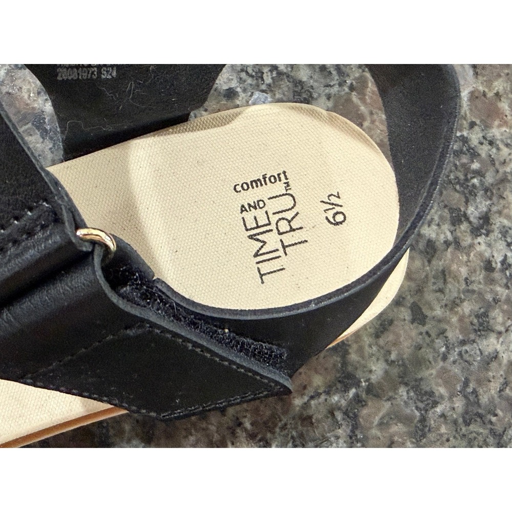 Time and Tru Comfort Black Crisscross Ankle Strap Sandals Womens 6.5 S24 - Picture 5 of 5